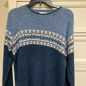 Adele Knitwear USA Fair Isle Sweater in Blue Size Medium